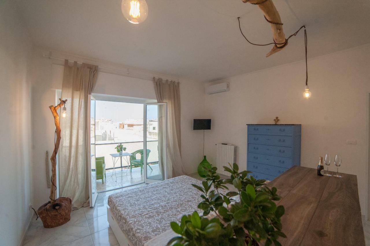 Casa D'Amare Hotel Trani Exterior photo